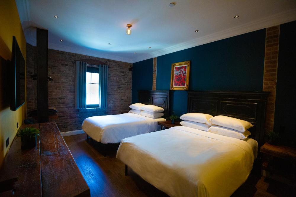 Premium Queen Room with Two Queen Beds interior